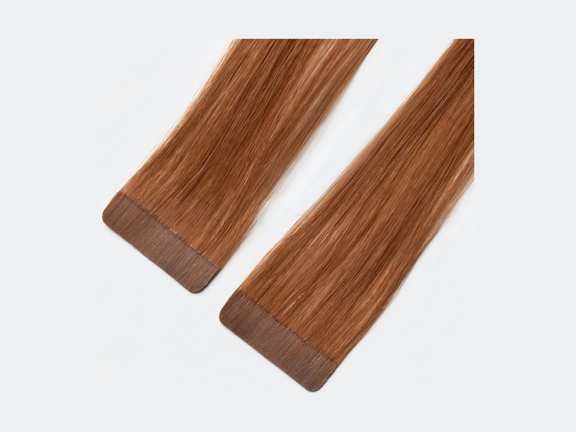 Tape Extensions Marrakesh, närbild på det förtejpade fästet