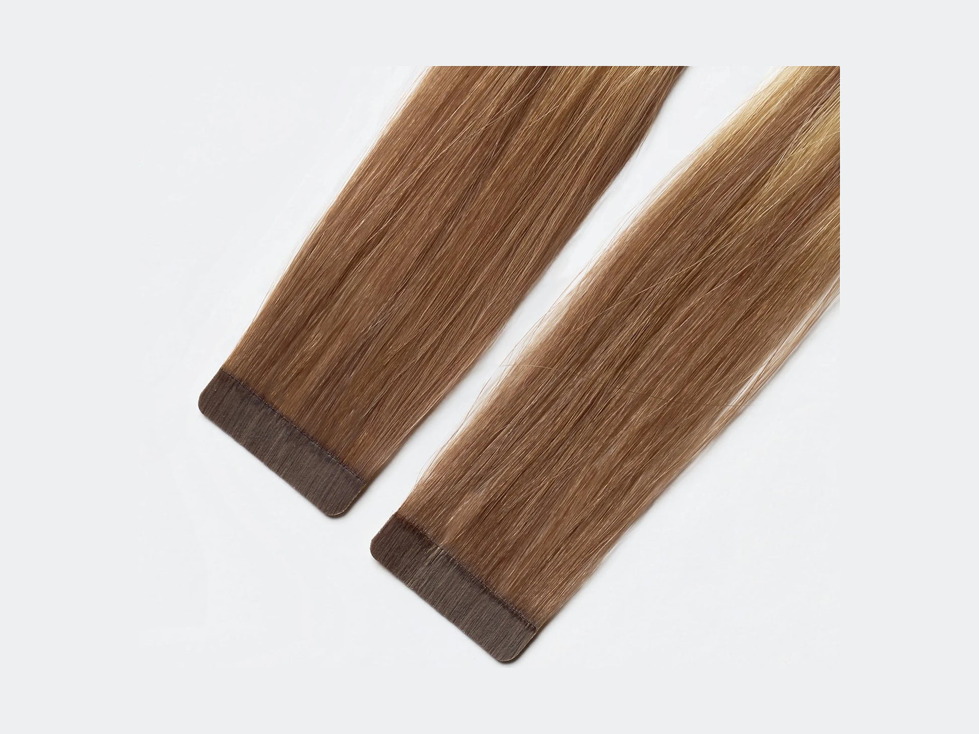 Tape Extensions Paris, närbild på det förtejpade fästet