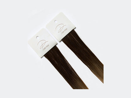 Tape Extensions Rio, närbild på det förtejpade fästet
